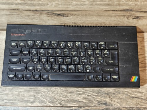 Sinclair spectrum plus - +,